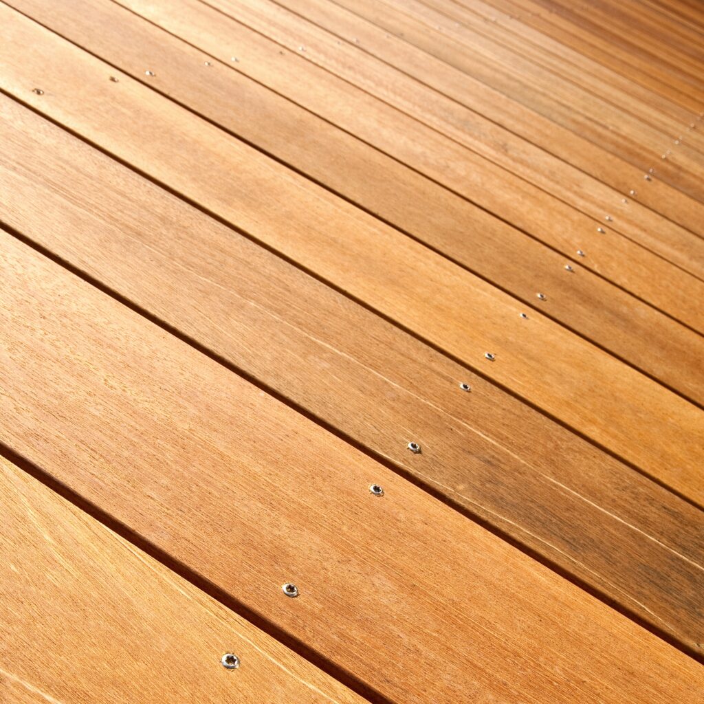 Terrasse en bois exotique > Maison > Jardin > Aménagement