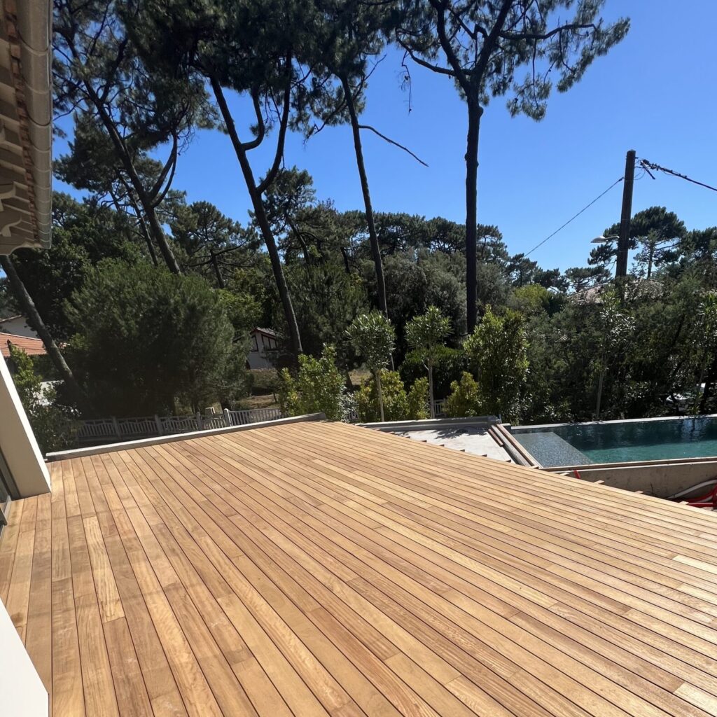 Terrasse Iroko 1