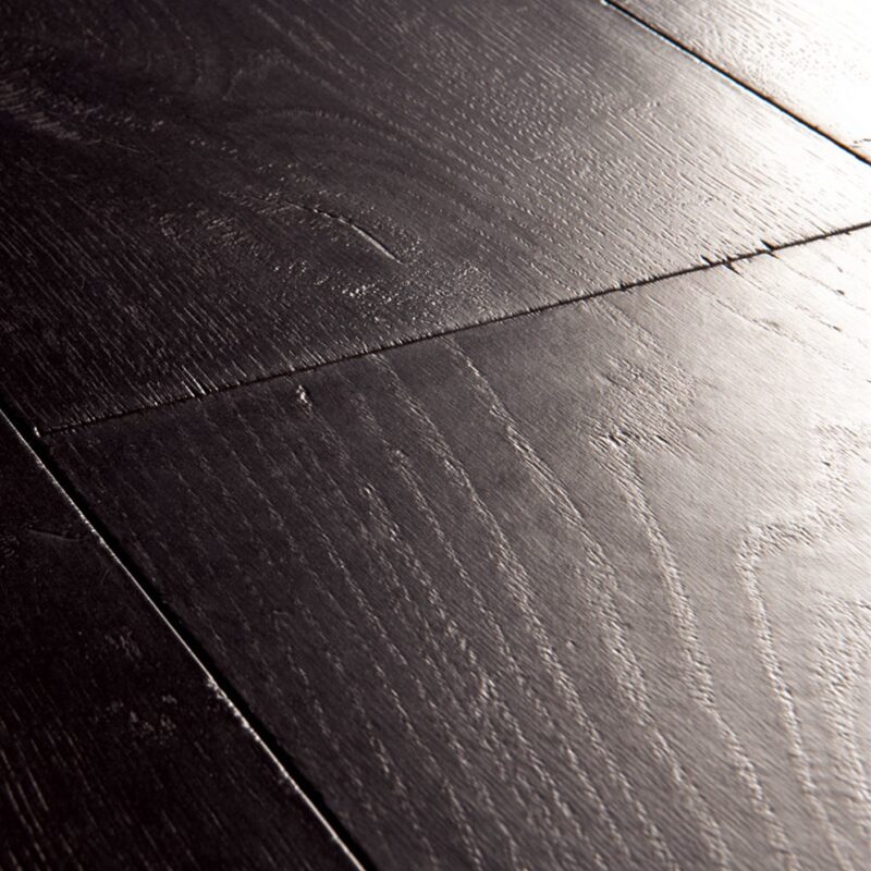 chêne peint noir angle